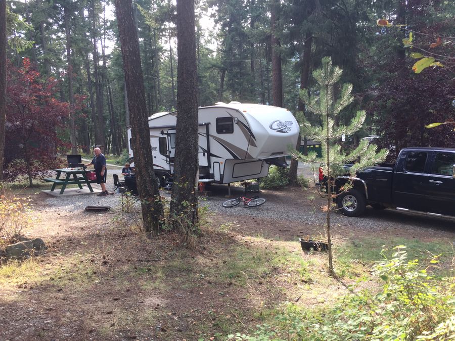 Pinegrove Campground